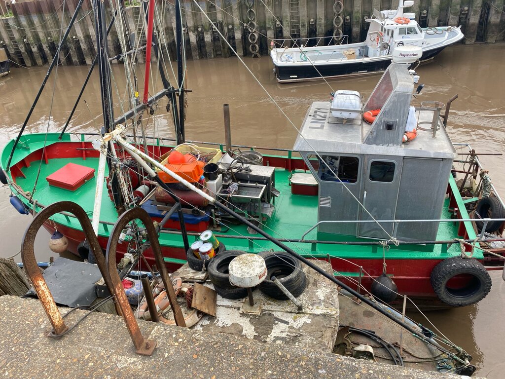 Lloyds plate steel hull.